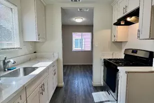 7330 25th Ave, Sacramento, CA 95820 - Photo 9