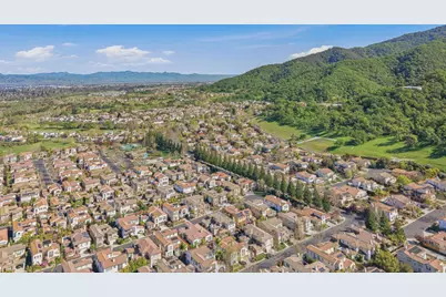 7656 Hackett Dr, Gilroy, CA 95020 - Photo 87