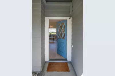 716 Newport Cir, Redwood City, CA 94065 - Photo 17