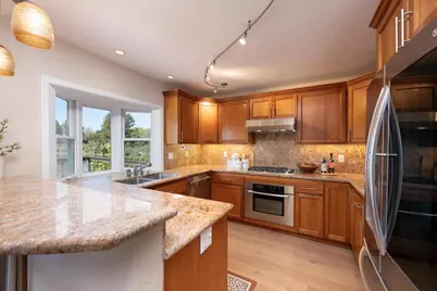 716 Newport Cir, Redwood City, CA 94065 - Photo 31