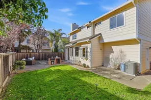 1287 Hazlett Ct, San Jose, CA 95131 - Photo 27