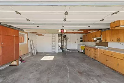 239 Prague St, San Mateo, CA 94401 - Photo 67