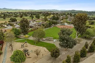 913 Ridgemark Dr, Hollister, CA 95023 - Photo 73
