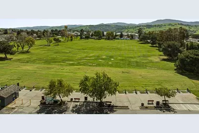 913 Ridgemark Dr, Hollister, CA 95023 - Photo 61