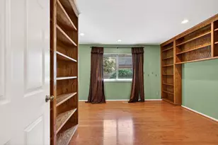 913 Ridgemark Dr, Hollister, CA 95023 - Photo 27