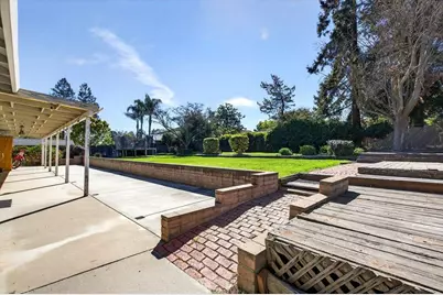 913 Ridgemark Dr, Hollister, CA 95023 - Photo 39