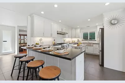 1523 Shaw Dr, San Jose, CA 95118 - Photo 9