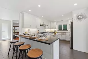 1523 Shaw Dr, San Jose, CA 95118 - Photo 9