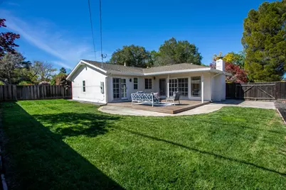 1172 Longfellow Ave, Campbell, CA 95008 - Photo 41