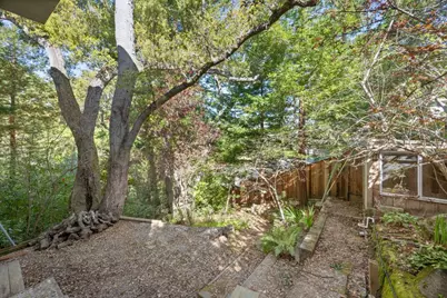 70 Tiptoe Ln, Burlingame, CA 94010 - Photo 33