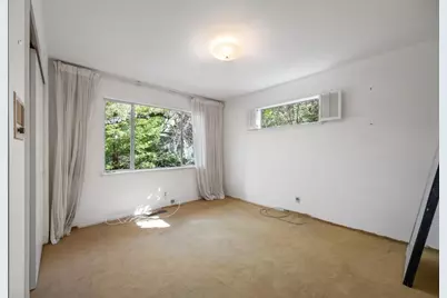 70 Tiptoe Ln, Burlingame, CA 94010 - Photo 23