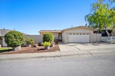 486 Hawthorne Ave, San Bruno, CA 94066 - Photo 1