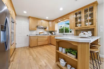 2643 Hill Park Dr, San Jose, CA 95124 - Photo 7