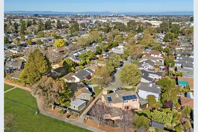 240 Briar Ln, San Mateo, CA 94403 - Photo 45