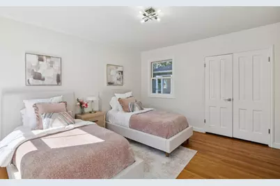 240 Briar Ln, San Mateo, CA 94403 - Photo 29