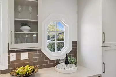 240 Briar Ln, San Mateo, CA 94403 - Photo 13