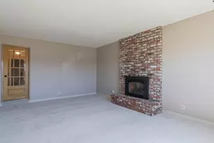 1519 Los Altos Way, Salinas, CA 93906 - Photo 11