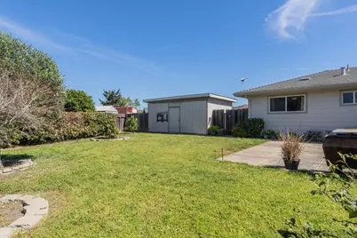 1519 Los Altos Way, Salinas, CA 93906 - Photo 25