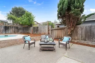 1941 Memorial Dr, Hollister, CA 95023 - Photo 29