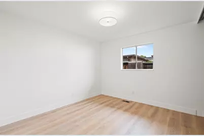 1941 Memorial Dr, Hollister, CA 95023 - Photo 23