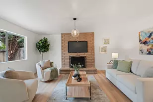 1941 Memorial Dr, Hollister, CA 95023 - Photo 17