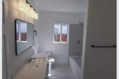 7114 Halliday, Oakland, CA 94605 - Photo 19