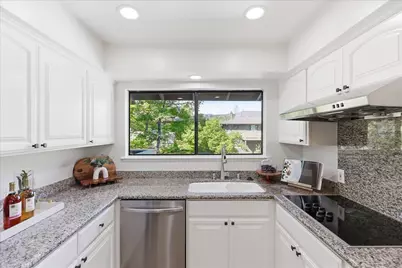 14347 Saratoga Ave B, Saratoga, CA 95070 - Photo 9