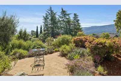 665 W Glen Way, Woodside, CA 94062 - Photo 5