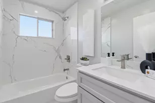 5717 Condor Cir, San Jose, CA 95118 - Photo 19