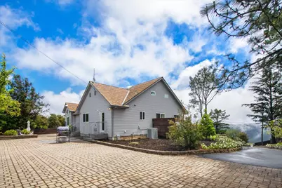 17074 Bohlman Rd, Saratoga, CA 95070 - Photo 27