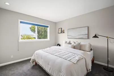 17074 Bohlman Rd, Saratoga, CA 95070 - Photo 19