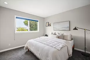 17074 Bohlman Rd, Saratoga, CA 95070 - Photo 19