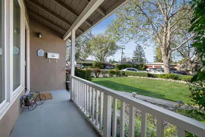 18 Yarnall Pl, Redwood City, CA 94063 - Photo 3