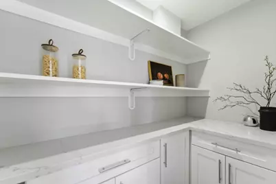 2488 Kenwood Ave, San Jose, CA 95128 - Photo 19