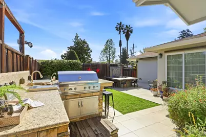 2949-2951 Driftwood Dr, San Jose, CA 95128 - Photo 13