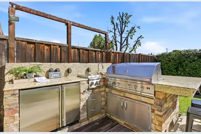 2949-2951 Driftwood Dr, San Jose, CA 95128 - Photo 11