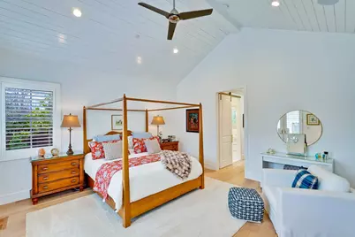 215 E Edith Ave, Los Altos, CA 94022 - Photo 39