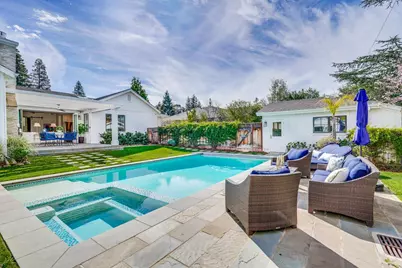 215 E Edith Ave, Los Altos, CA 94022 - Photo 3