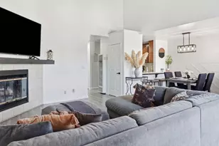 1055 Padre Dr 2, Salinas, CA 93901 - Photo 7