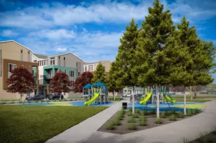 552 Oakdale Way 178-19 Plan 5, San Jose, CA 95117 - Photo 9