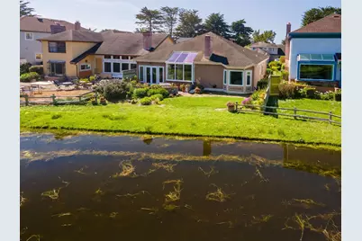 2309 Burning Tree Rd, Half Moon Bay, CA 94019 - Photo 25