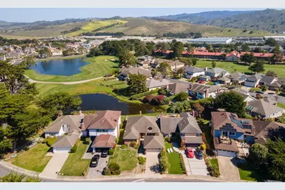 2309 Burning Tree Rd, Half Moon Bay, CA 94019 - Photo 31