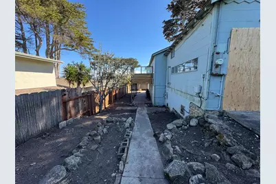 1046 Balboa Ave, Pacific Grove, CA 93950 - Photo 7