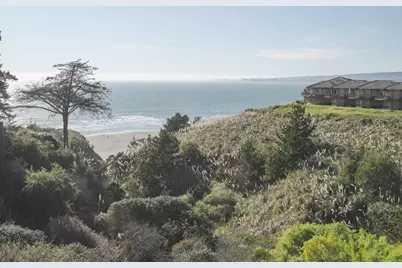 302 Seascape Resort Dr, Aptos, CA 95003 - Photo 27