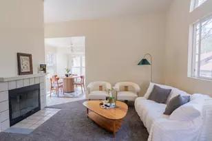 1002 Forest Run, Hercules, CA 94547 - Photo 5