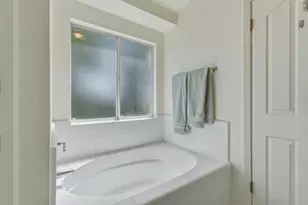 2181 Burlwood Dr, Hollister, CA 95023 - Photo 29
