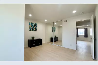 2381 Lava Dr, San Jose, CA 95133 - Photo 13