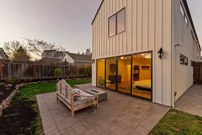 16 Hillview Ave, Redwood City, CA 94062 - Photo 71