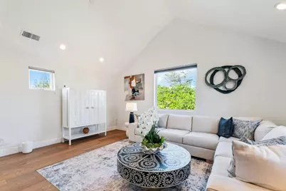 16 Hillview Ave, Redwood City, CA 94062 - Photo 21