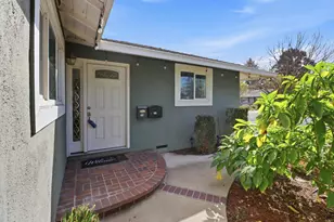 124 Hollycrest Dr, Los Gatos, CA 95032 - Photo 5